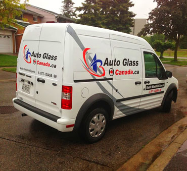 DownTown-Toronto-auto-glass-repair-mobile-service